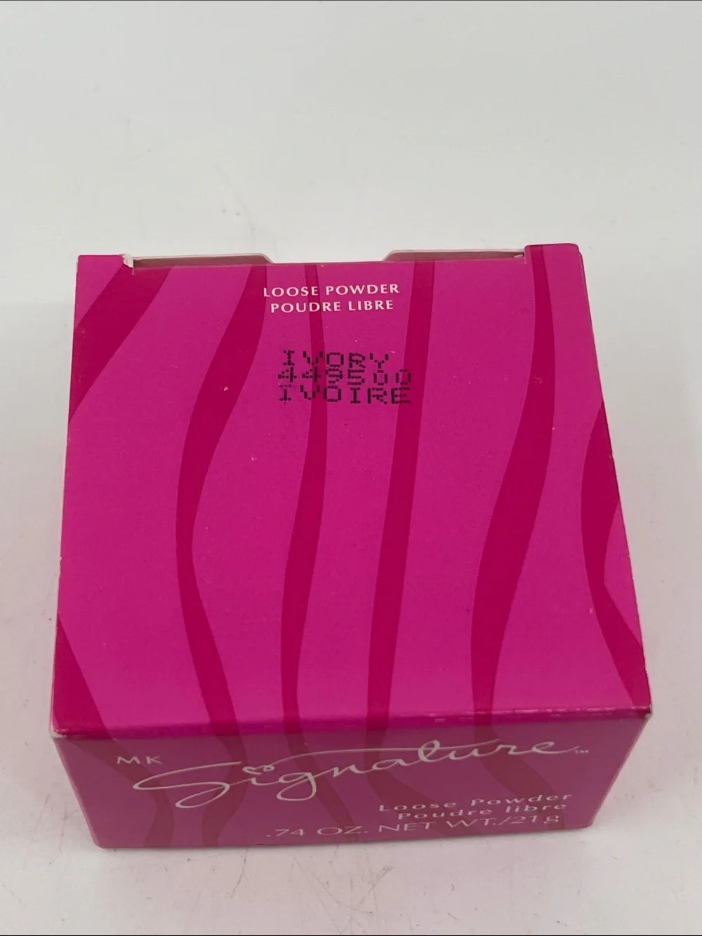 Mary Kay Signature Loose Powder .74 Oz. Ivory 449500 Full Size